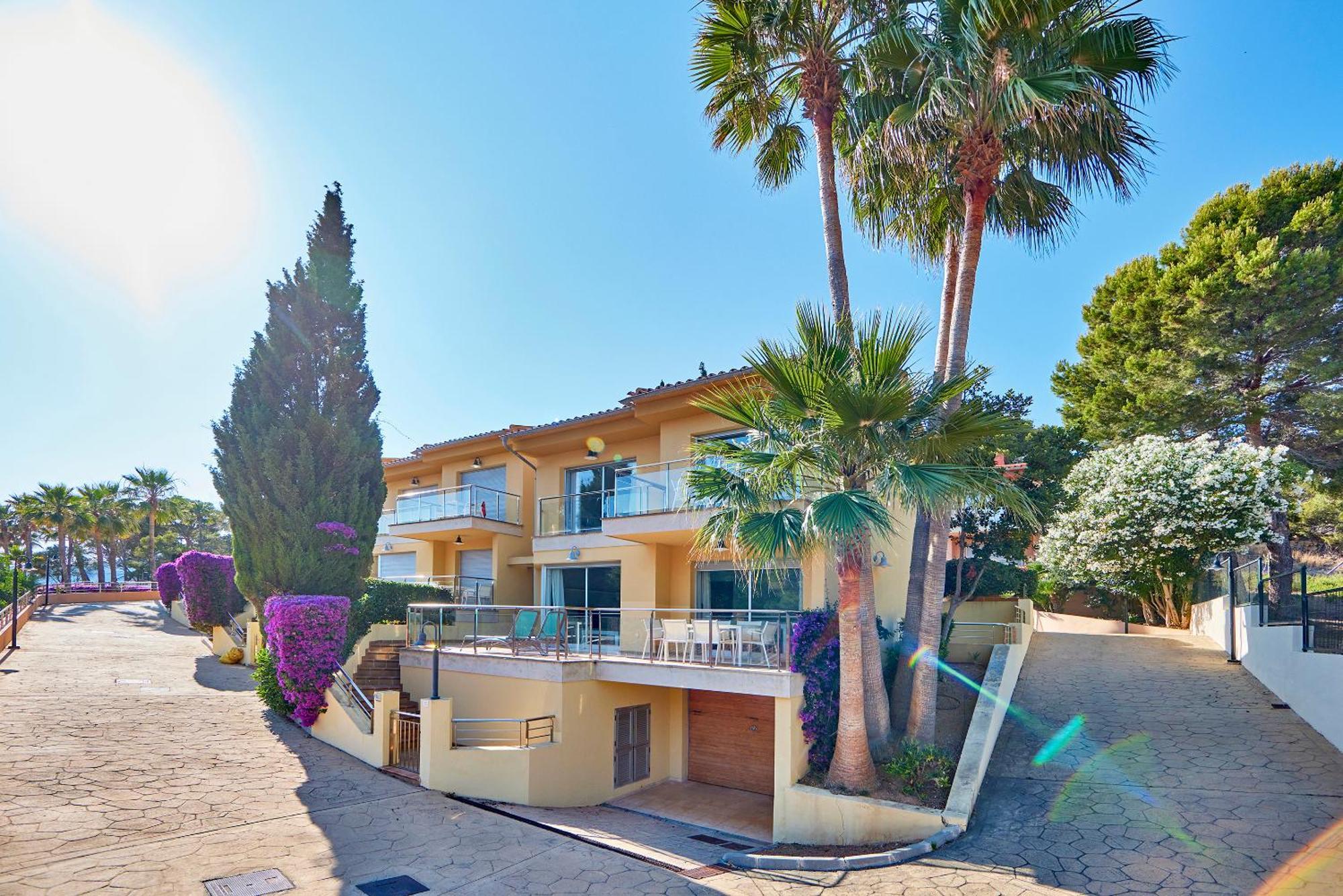 Universal Aquamarin Beach Houses Andraitx Luaran gambar